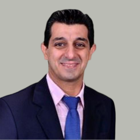 Portrait of Dr. Davood Pour Yousefian Barfeh